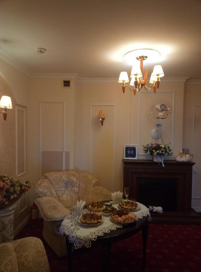 7 Sky Hotel Klinicheskaya Street  Kiev Eksteriør billede