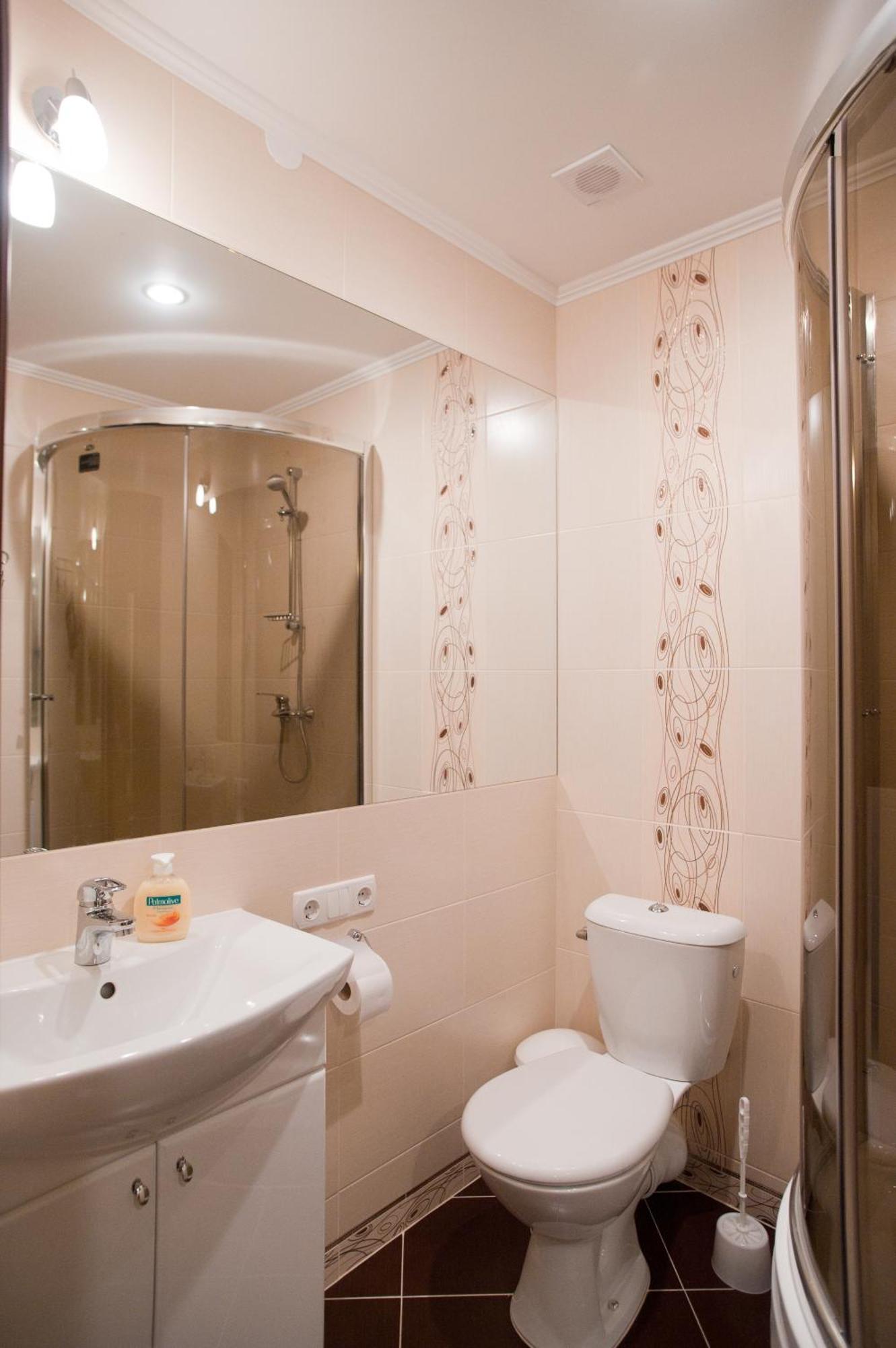 7 Sky Hotel Klinicheskaya Street  Kiev Eksteriør billede