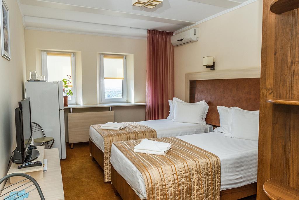 7 Sky Hotel Klinicheskaya Street  Kiev Eksteriør billede