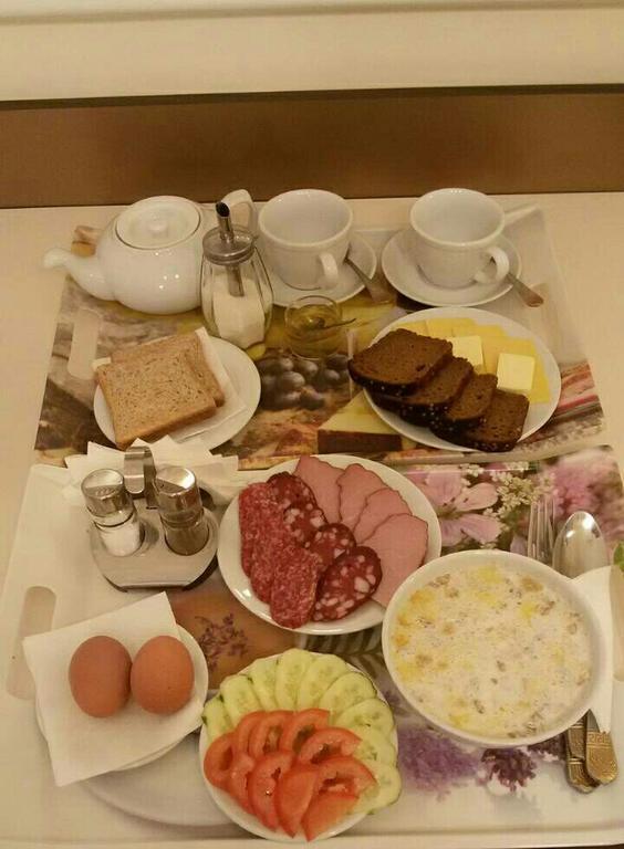 7 Sky Hotel Klinicheskaya Street  Kiev Eksteriør billede