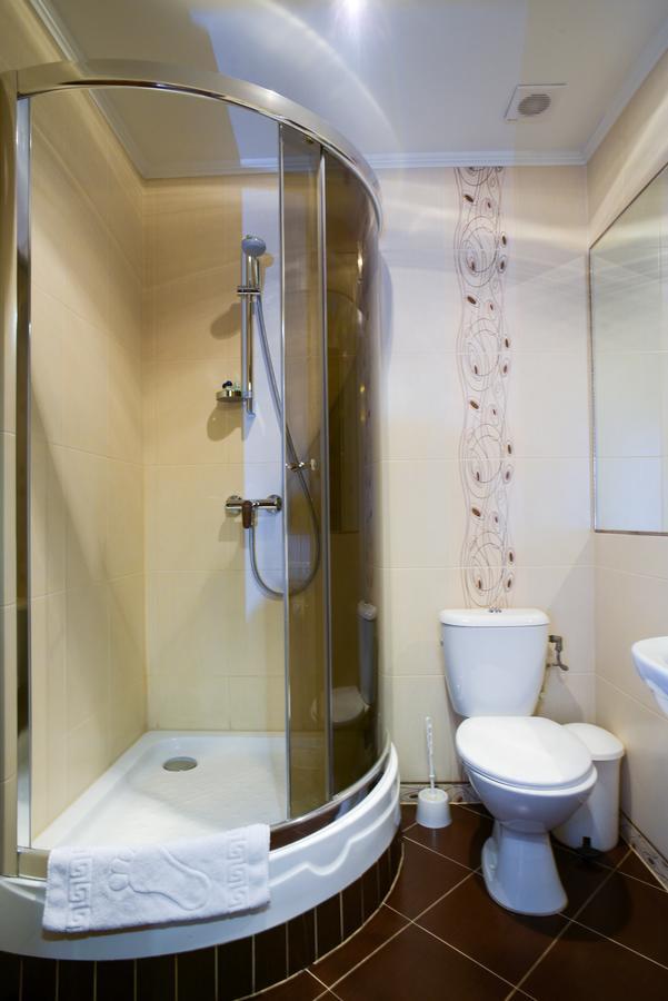 7 Sky Hotel Klinicheskaya Street  Kiev Eksteriør billede