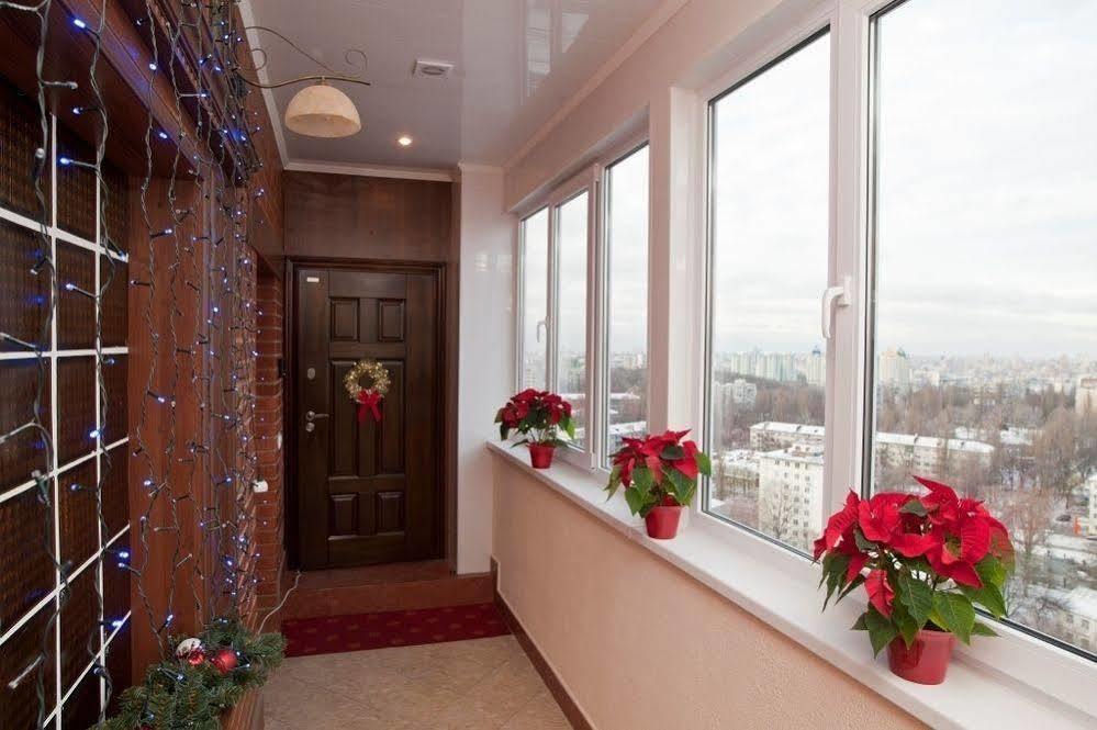 7 Sky Hotel Klinicheskaya Street  Kiev Eksteriør billede